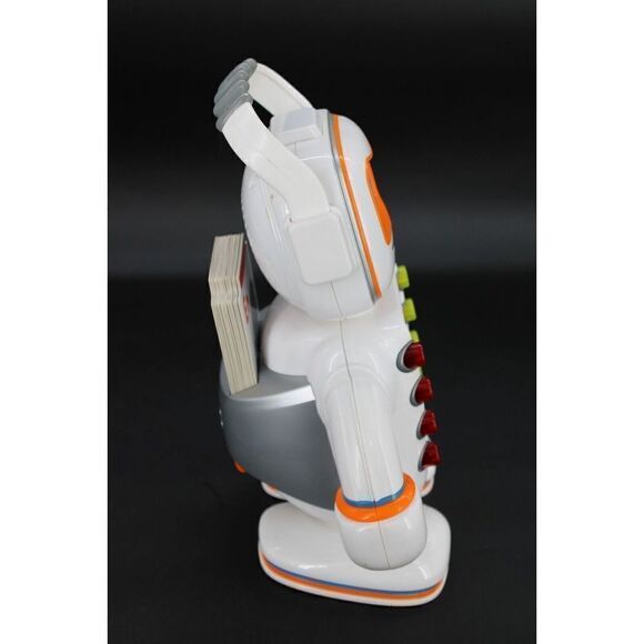 HASBRO 2011 ALPHIE VINTAGE TALKING  ROBOT ELECTRONIC LEARNING W CARDS WORKS - Picture 2 of 9